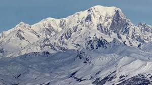 Gunung Elbrus: Destinasi Wisata Gunung Tertinggi di Eropa Gunung Elbrus